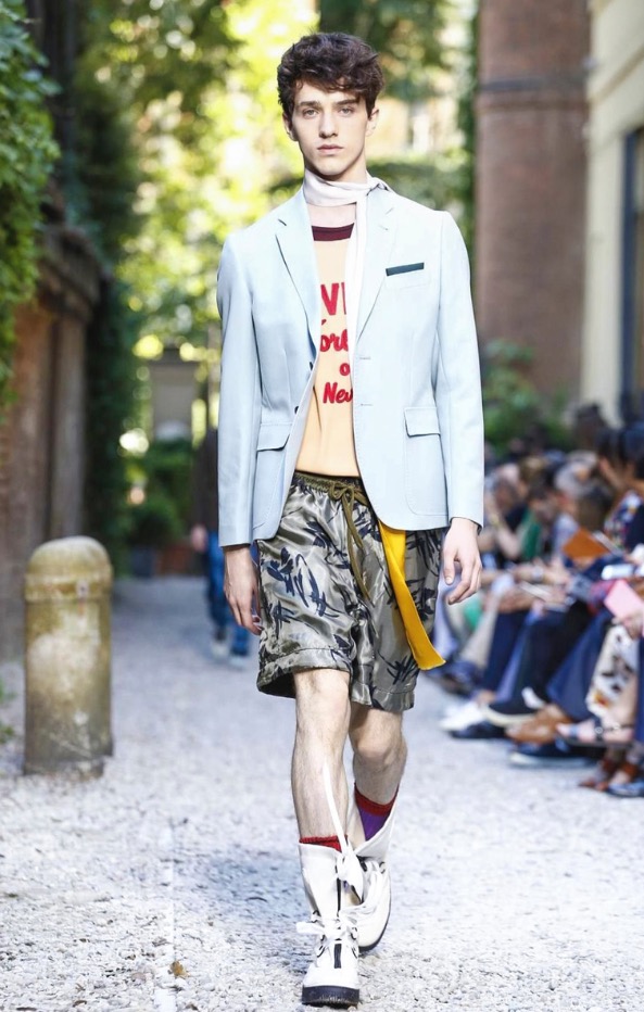 Andrea Pompilio Spring/Summer 2016 Milan - Fashionably Male