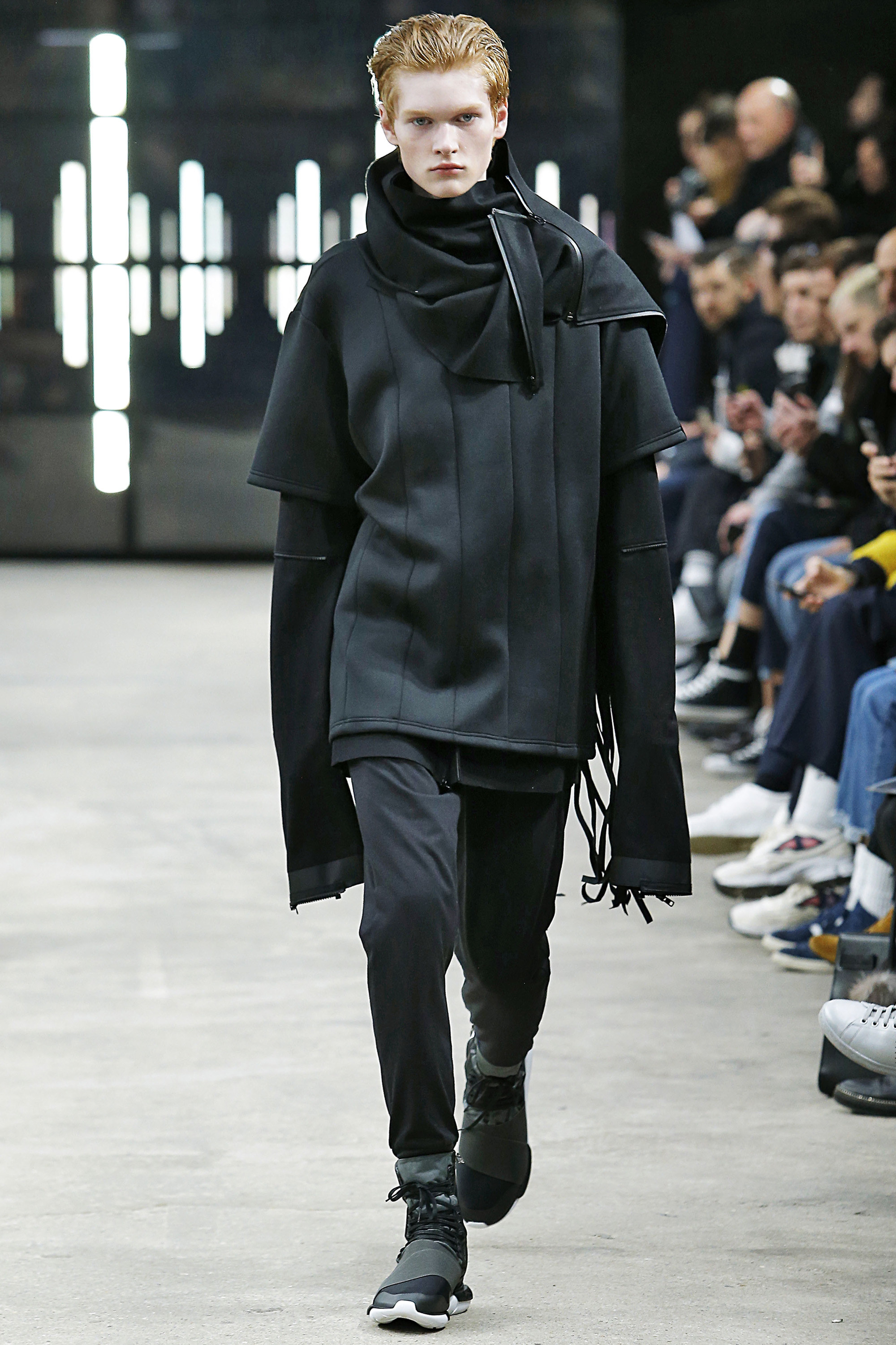 Y-3 Fall/Winter 2016 Paris - Fashionably Male