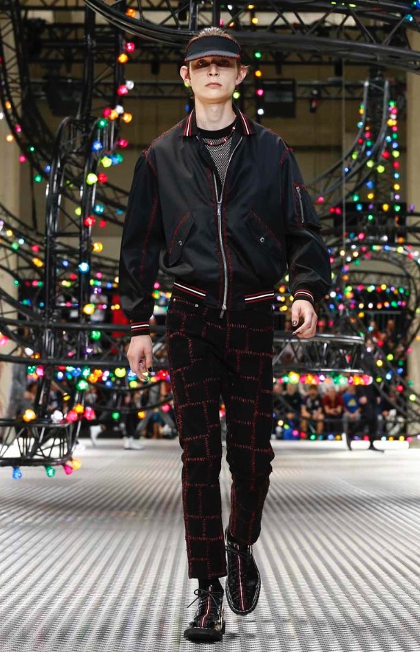 Dior Homme Spring/Summer 2017 Paris - Fashionably Male