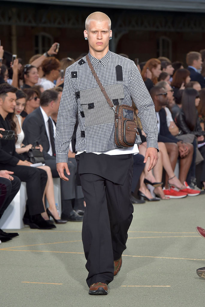 Givenchy Spring/Summer 2017 Paris - Fashionably Male