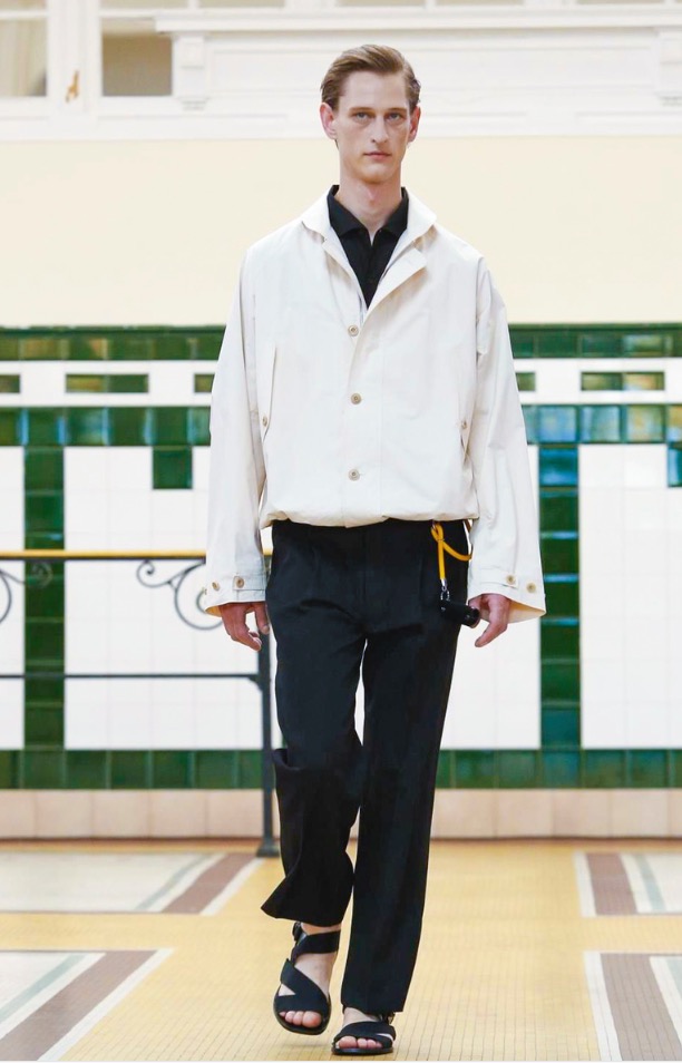 Lemaire Spring/Summer 2017 Paris - Fashionably Male