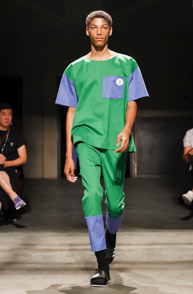 22/4 _Hommes Spring/Summer 2018 Paris - Fashionably Male