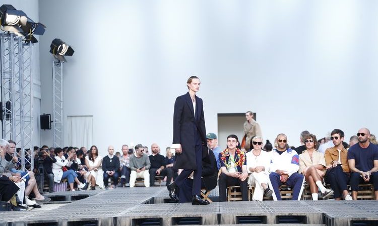 Alexander McQueen Spring 2019 Paris