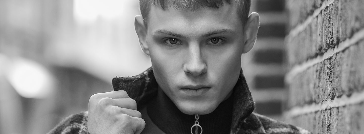 Jason Oung shots Harry Bullen in London