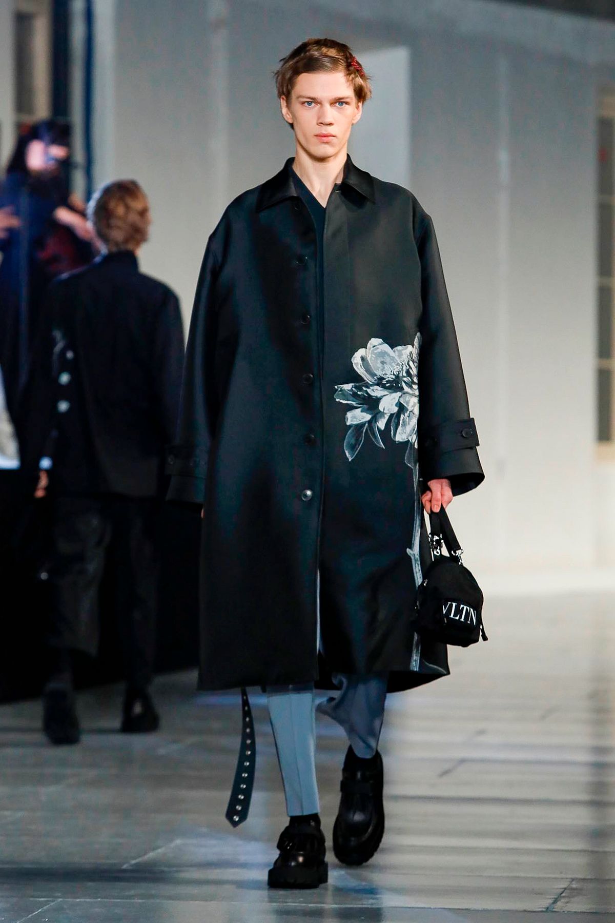 Valentino Menswear Fall/Winter 2020 Paris - Fashionably Male