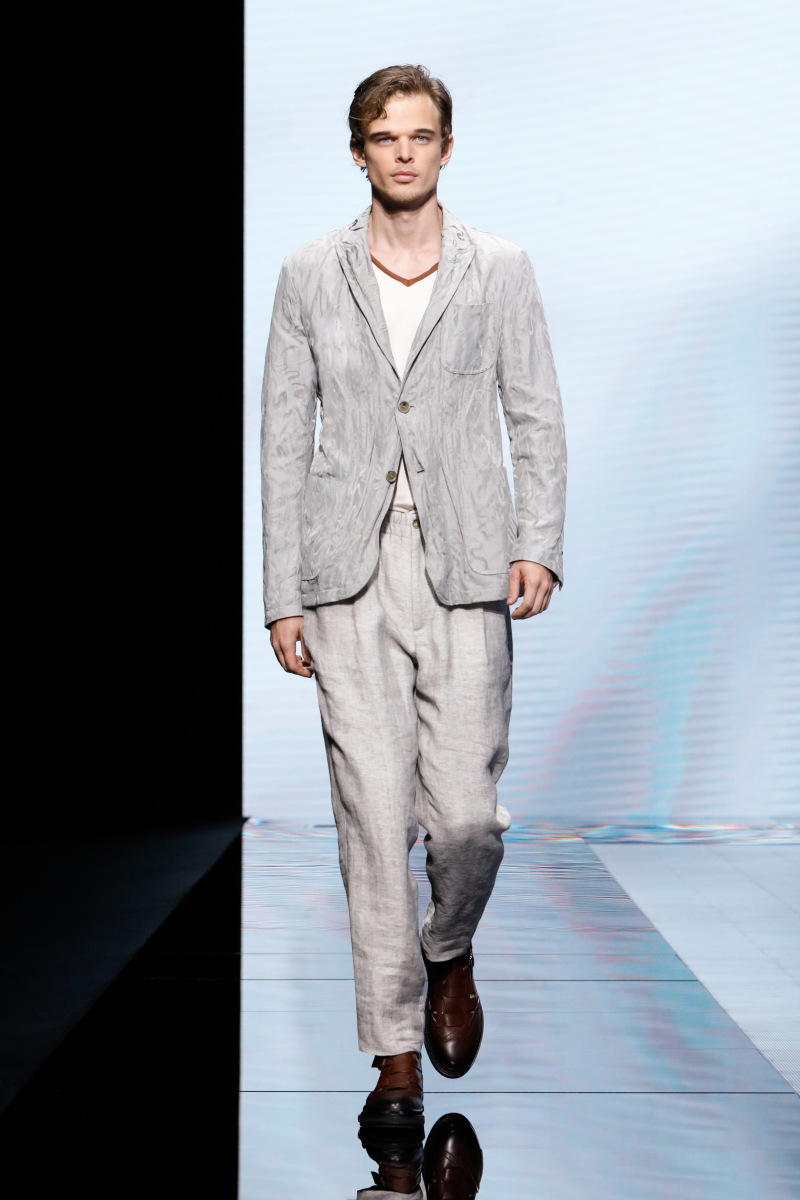 Giorgio Armani Ready To Wear Spring 2021 Milan - Fashionably Male