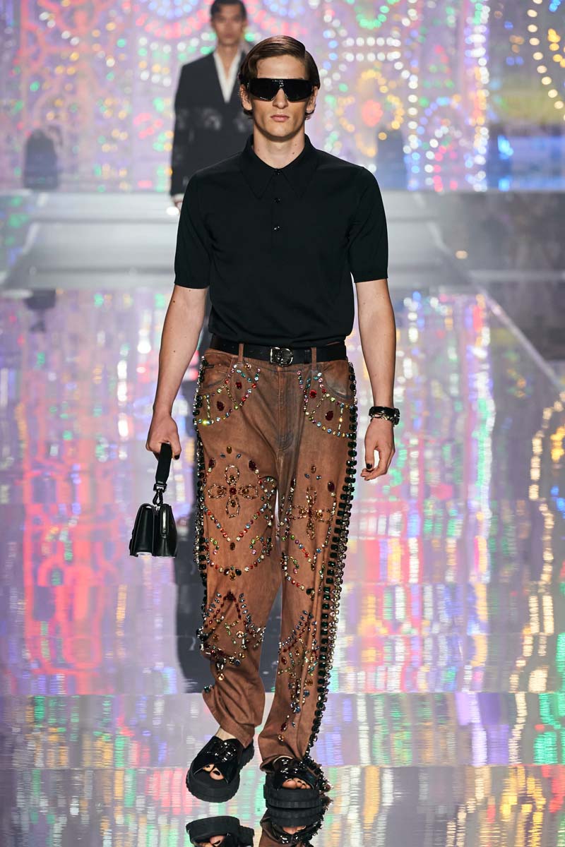 Dolce & Gabbana Menswear Spring 2022 Milan - Fashionably Male