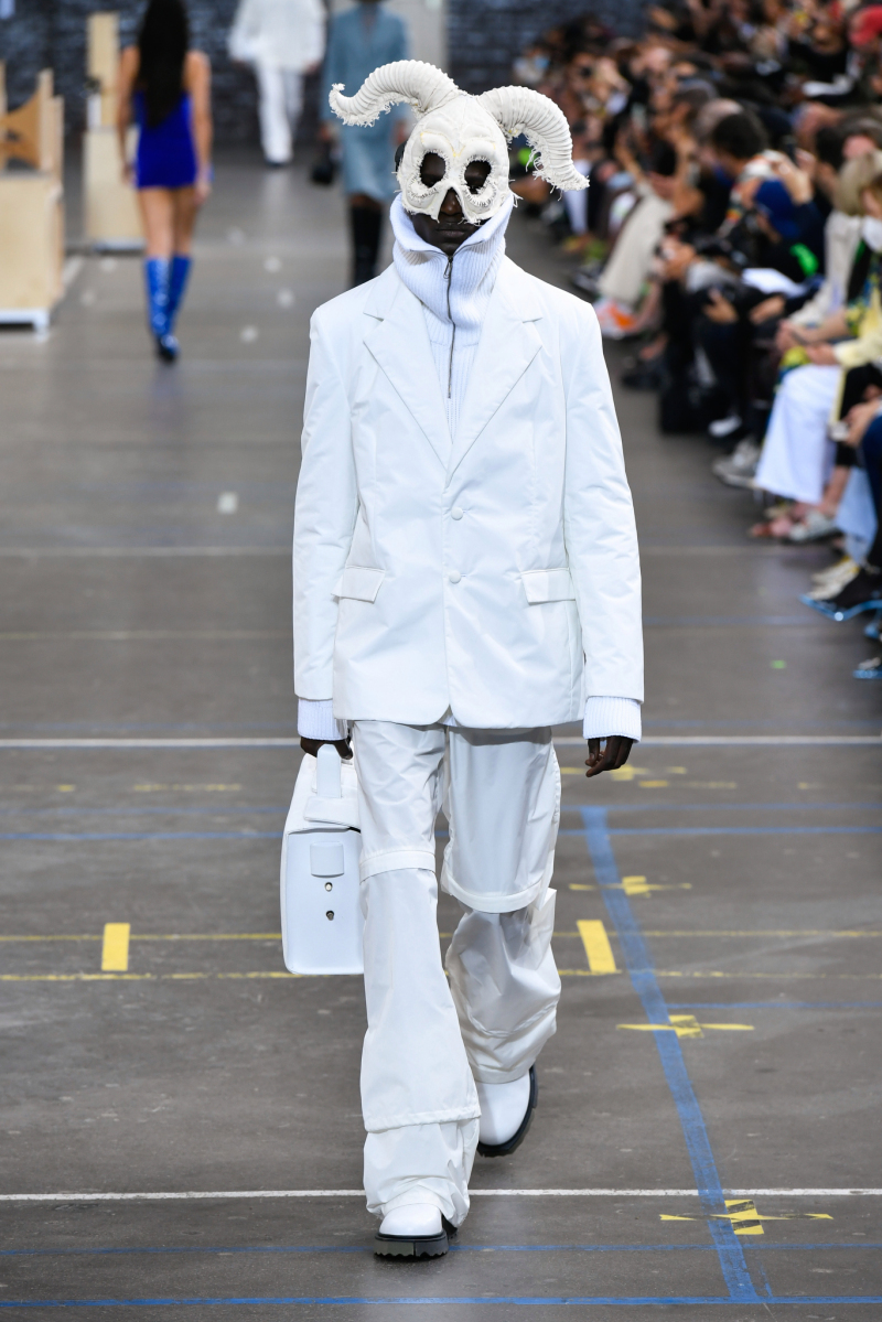Off-White Ready To Wear Fall 2021 - Fashionably Male
