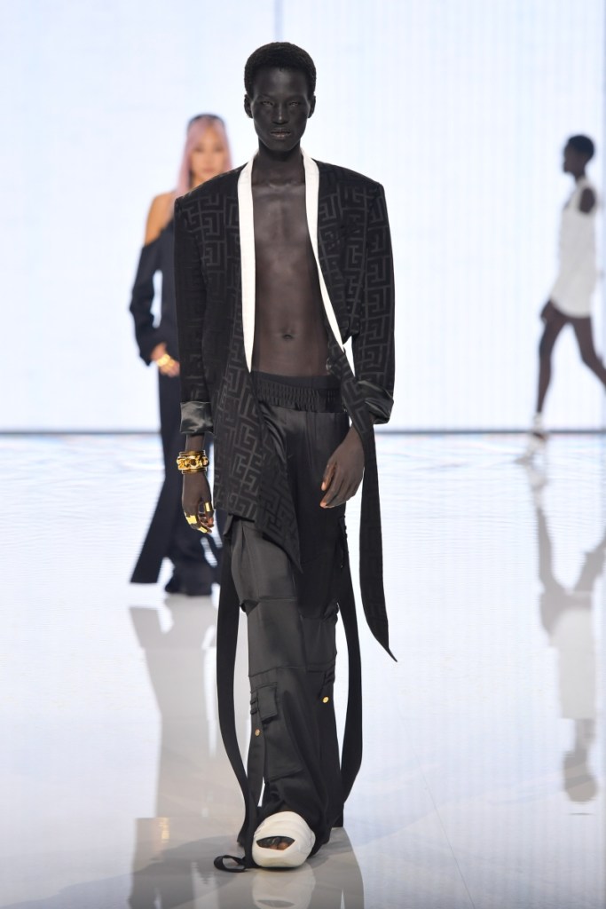 Balmain Ready To Wear Spring 2022 Paris - Fashionably Male