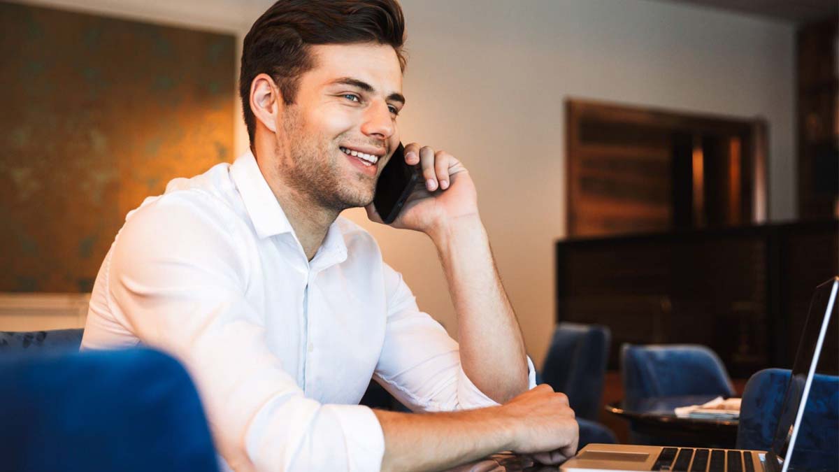 Man Jobs Examples 6 Best Career Options After Graduation: Considering an Entry-Level Job ...