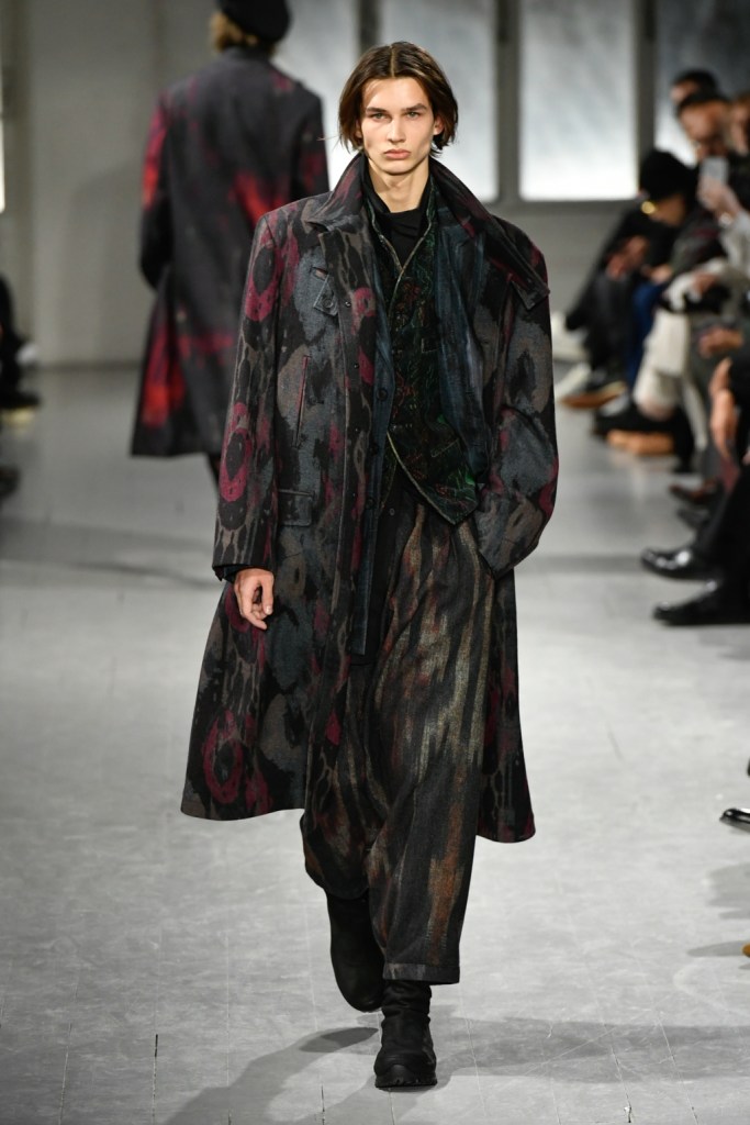 Yohji Yamamoto Men's Fall 2023 Paris - Fashionably Male